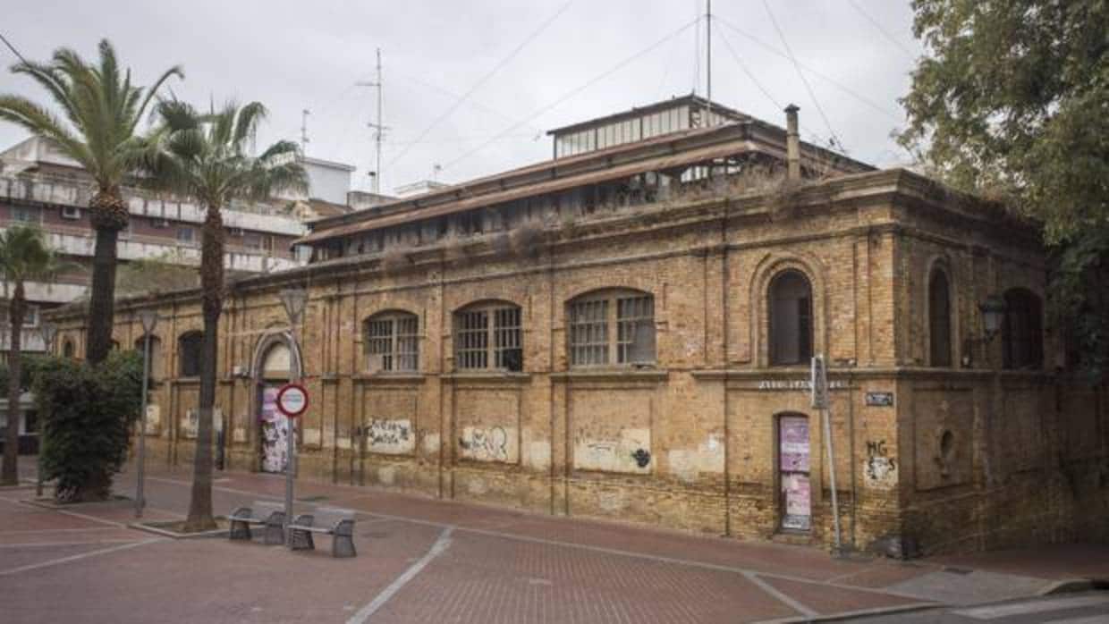 Edificio del antiguo cuartel de la Policía Nacional de Huelva