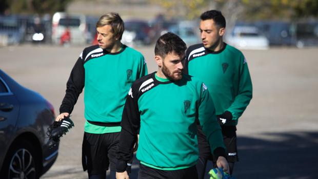 Javi Galán, jugador del Córdoba CF: «Tenemos que minimizar los errores»