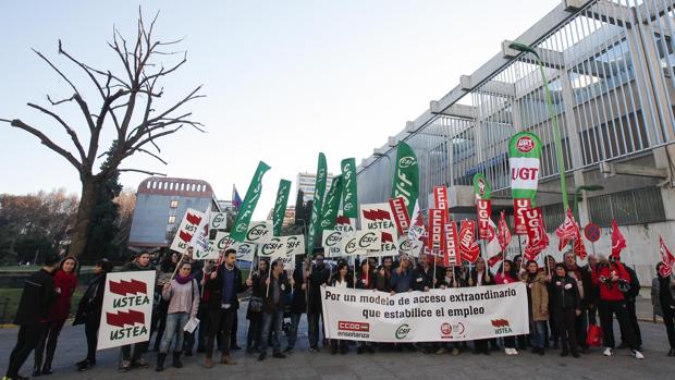 Docentes reclaman ante la Subdelegación en Córdoba que las pruebas de acceso no sean eliminatorias