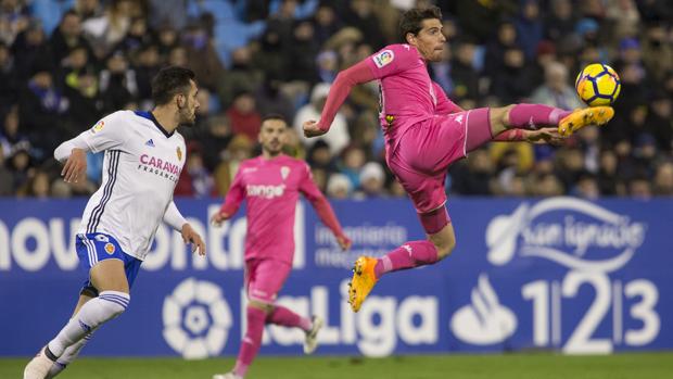 El Córdoba CF prolonga su martirio fuera de casa tras perder contra el Real Zaragoza (1-0)