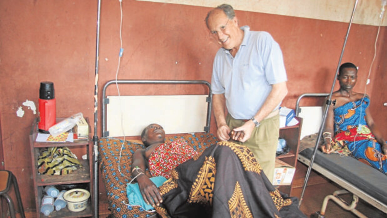 Carlos Pera, en un hospital de Bangassou, en la República Centroafricana