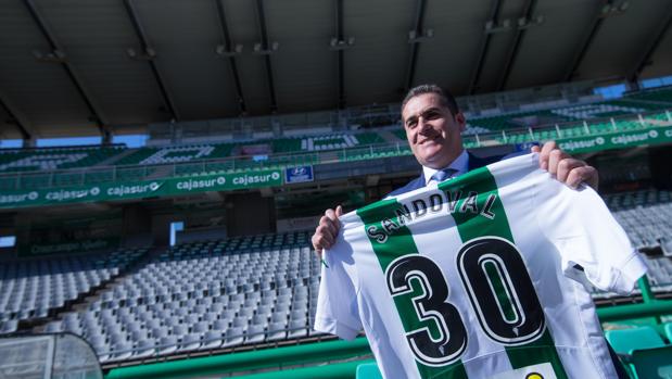 Córdoba CF | José Ramón Sandoval: «No valen medias tintas, vamos a tumba abierta a por la salvación»