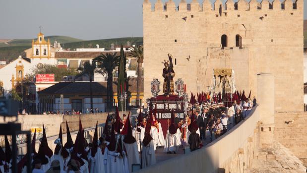 El Puente Romano será de libre acceso en la Semana Santa de Córdoba 2018