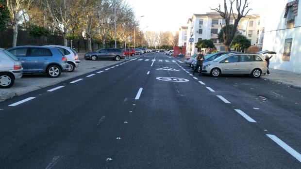 El plan de asfalto de calles del Ayuntamiento de Córdoba está ejecutado al 60 por ciento