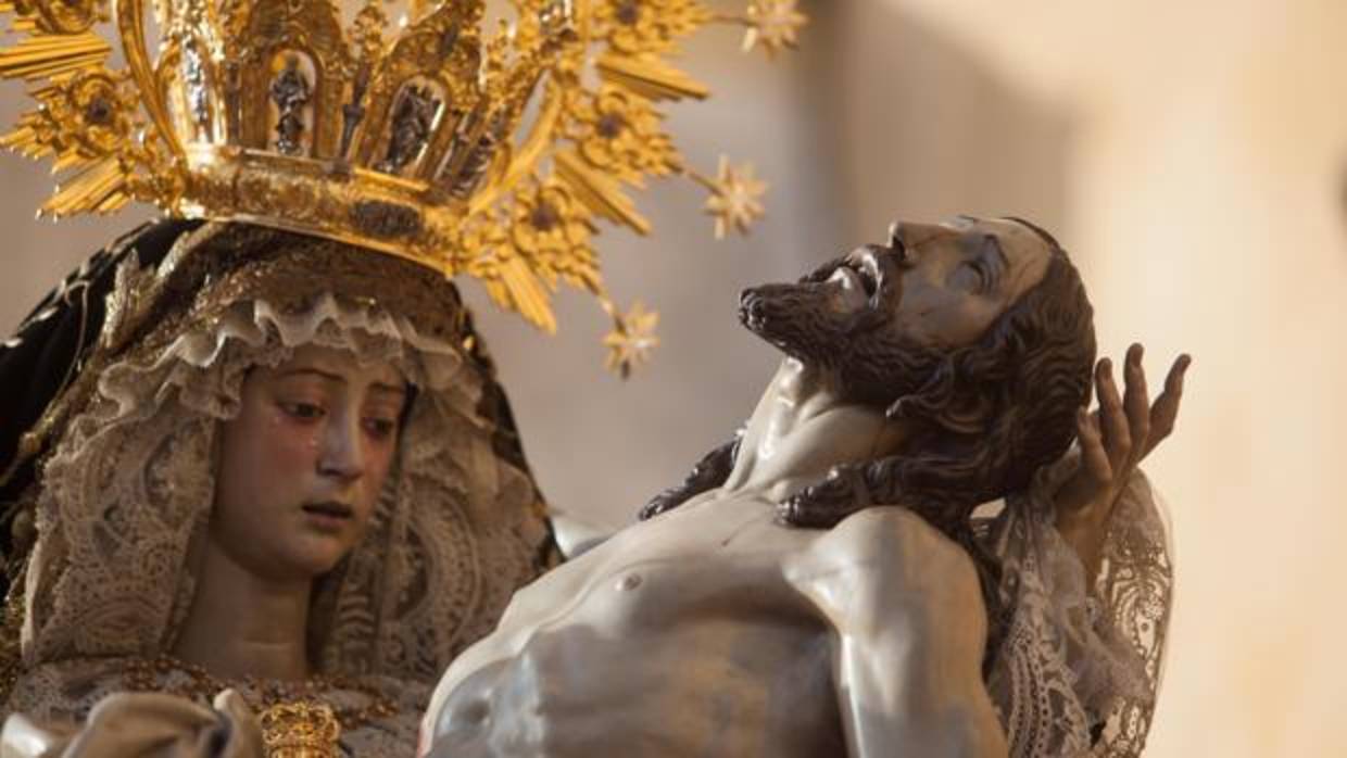 El grupo escultórico de las Angustias de Córdoba, el Jueves Santo de 2017