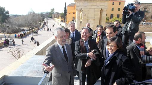 Griñán, presidente de la Junta en 2013, en la inauguración de la Ribera