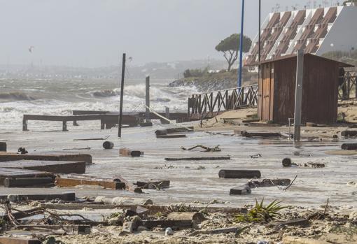 El mal tiempo deja fuertes pérdidas económicas en Huelva