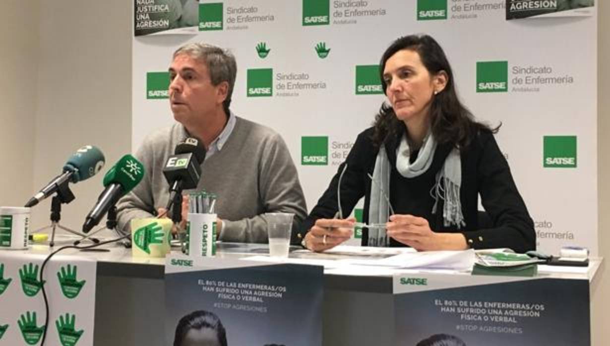 Imagen de la rueda de prensa del Sindicato de Enfermería Satse en Sevilla