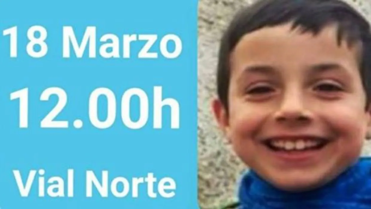 La concentración se ha convocado por el niño asesinado en Almería
