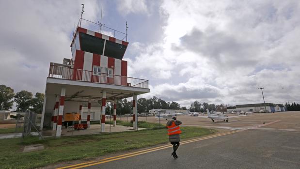 El aeropuerto de Córdoba podrá acoger vuelos comerciales a partir del 26 de abril