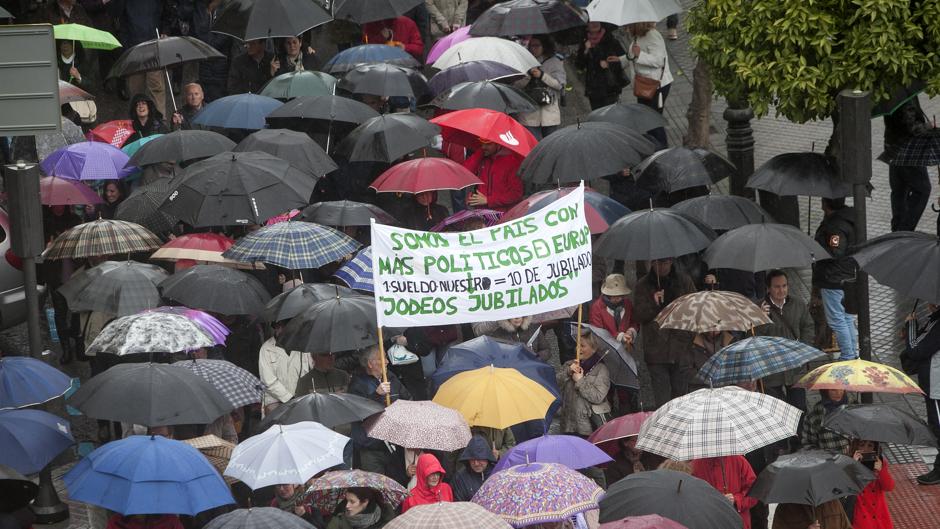 Más de 8.000 personas se manifiestan en Córdoba por unas «pensiones justas, hoy y mañana»