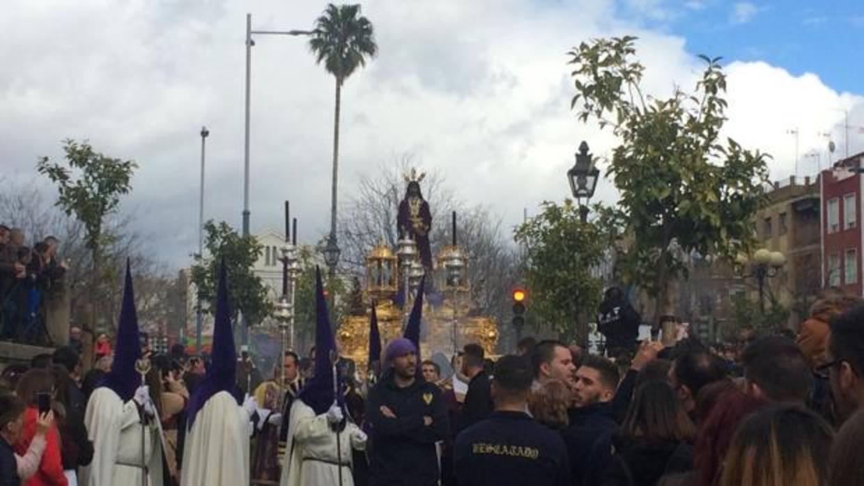 El Rescatado, a la salida de su templo este Domingo de Ramos