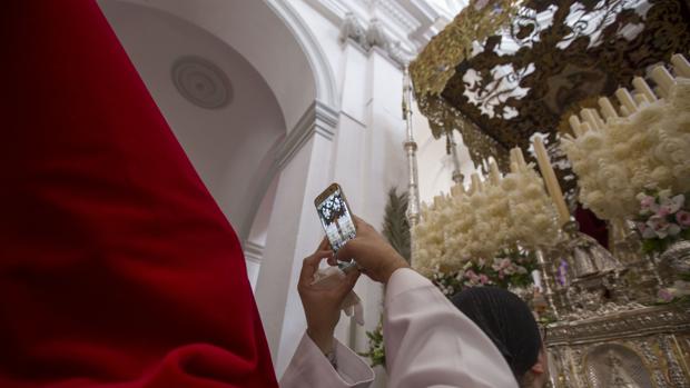 DIRECTO: Sigue la retrasmisión del Domingo de Ramos en la Semana Santa de Cádiz