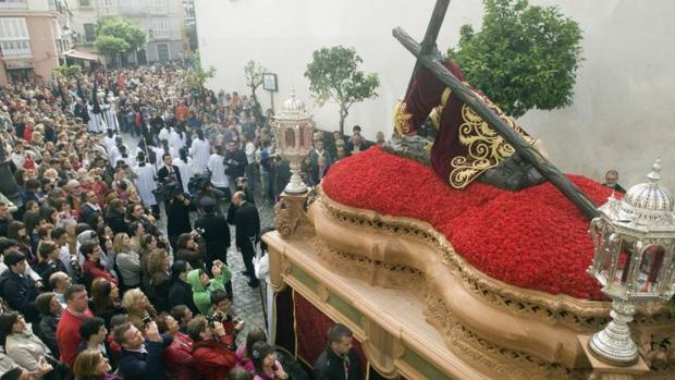 DIRECTO: Sigue el minuto a minuto del Martes Santo de la Semana Santa de Cádiz