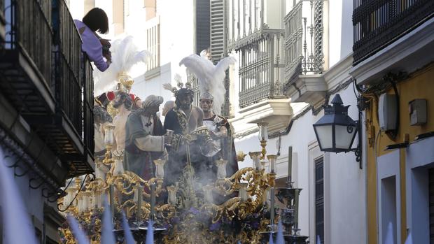 Semana Santa de Córdoba 2018: Sigue en directo el Miércoles Santo en la carrera oficial