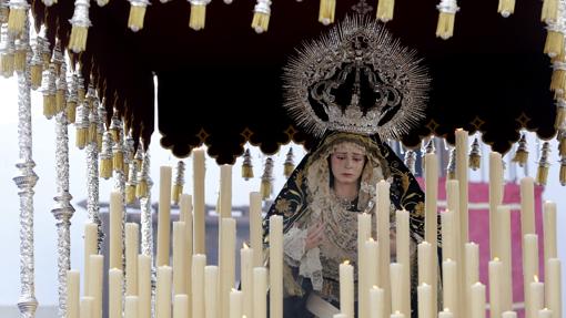 La Virgen del Rocío y Lágrimas en el Miércoles Santo de Córdoba