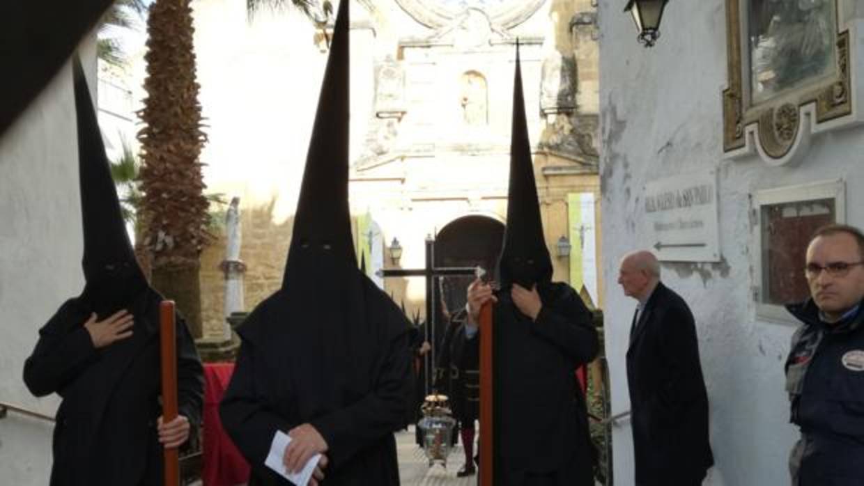 El Cristo de la Expiración sale de San Pablo en este Viernes Santo de 2018