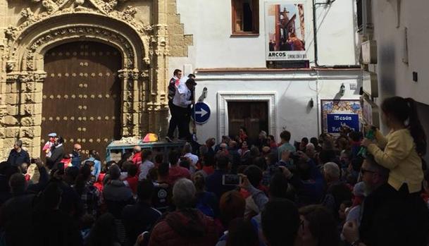 Un muerto y un herido grave en la celebración del Toro del Aleluya en Arcos de la Frontera