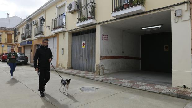 Crimen de Priego de Córdoba - Una vecina: «Es muy fuerte esto para una madre»