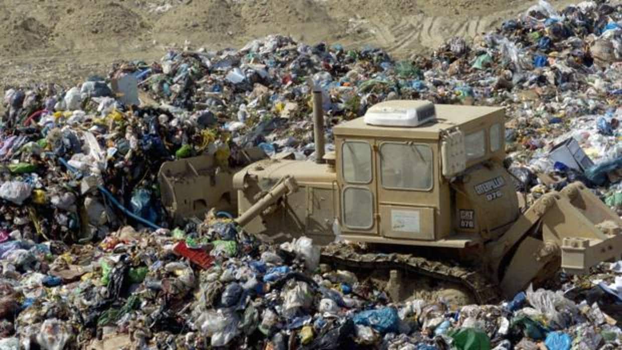 Imagen de archivo de una planta de reciclaje en Granada