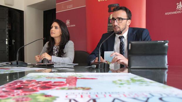 Casi medio centenar de cruces abren la puerta del Mayo Festivo de Córdoba