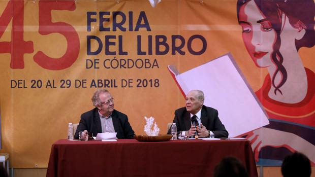 El día de Pablo García Baena en la Feria del Libro de Córdoba