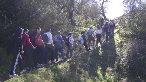 Senderistas en una ruta por Córdoba