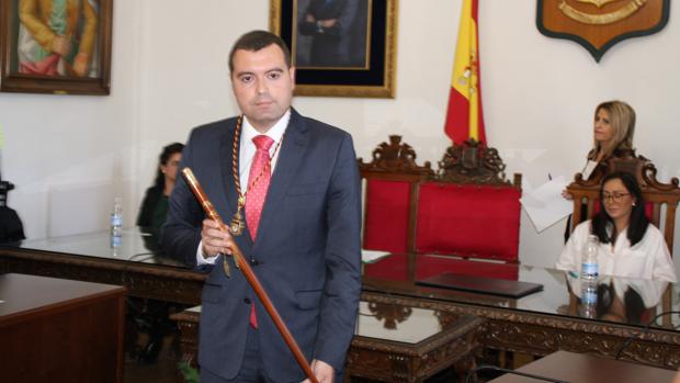 El PP pide por registro la comparecencia en el Pleno del alcalde de Priego por el «caso Bomberos»