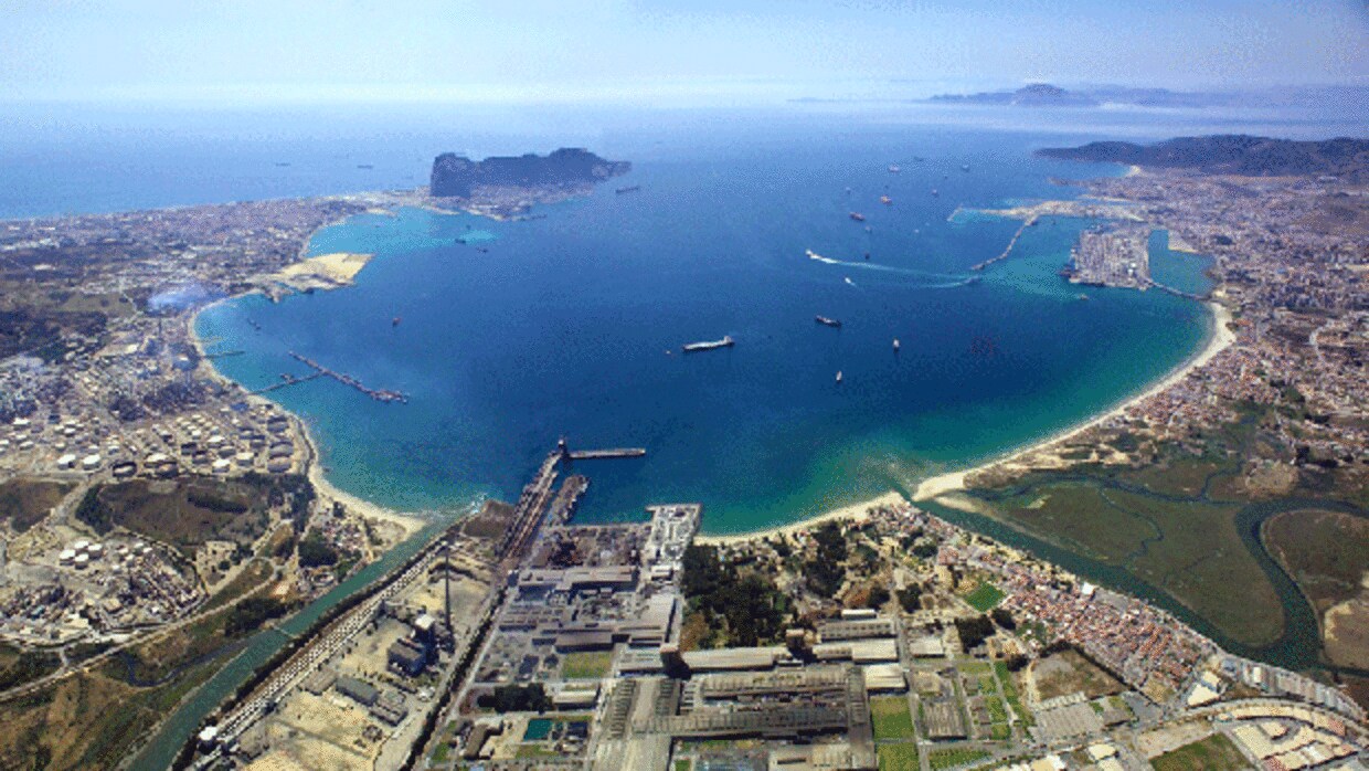 Imagen panorámica de la Bahía de Algeciras.
