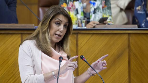 Susana Díaz zanja el adelanto electoral en Andalucía en un discurso lleno de guiños a la izquierda