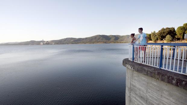 La navegación en los embalses de Puente Nuevo y Bembézar en Córdoba será restringida