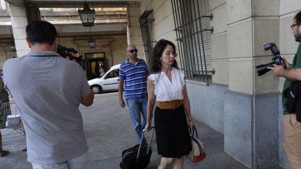 El TSJA se limita a pedir a la juez Alaya que sea prudente y respetuosa con el Poder Judicial