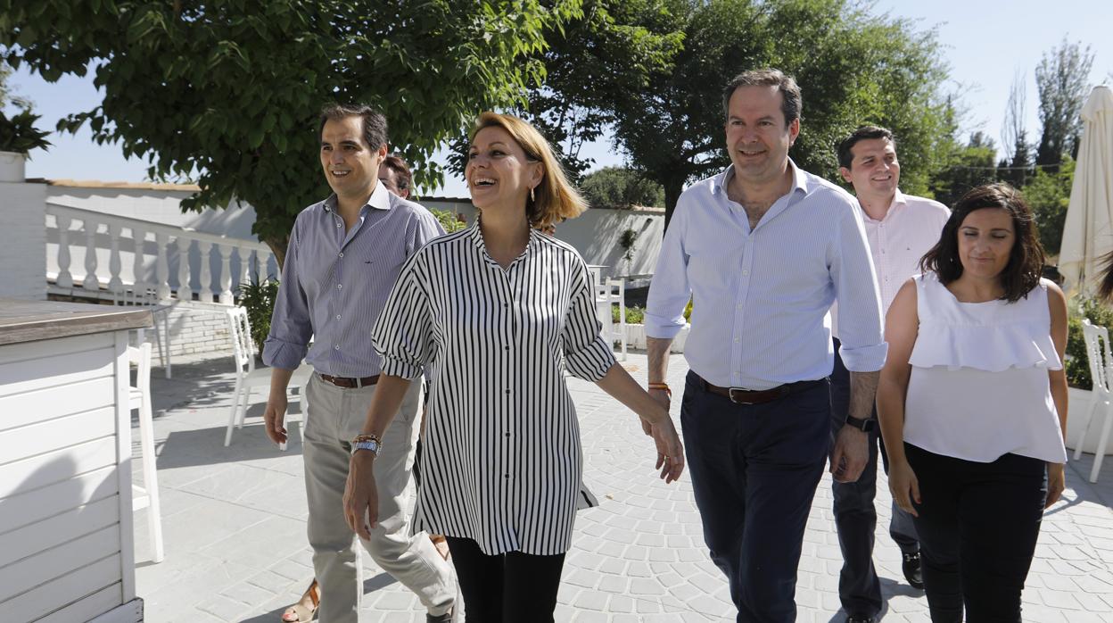 María Dolores de Cospedal, con José Antonio Nieto, Adolfo Molina, José María Bellido y Beatriz Jurado