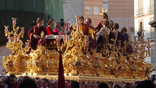 Sones de la Redención de Córdoba tras el Señor de la Sagrada Cena de Málaga