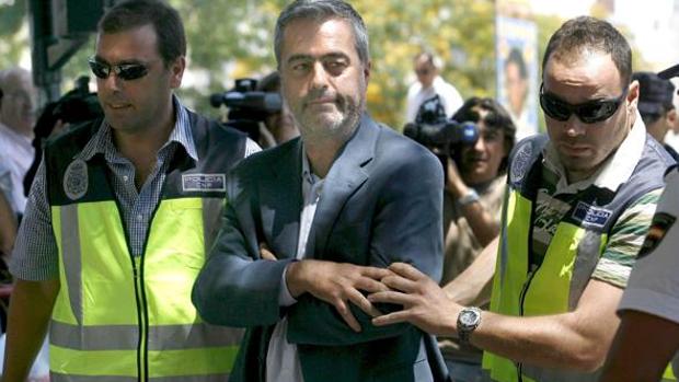 El fiscal Anticorrupción acredita la financiación ilegal del PSOE en Estepona
