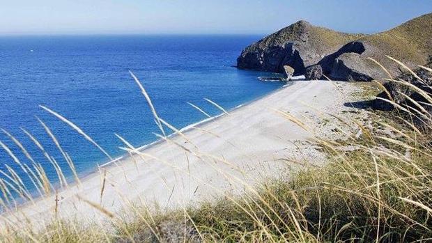 Las playas más salvajes de Andalucía