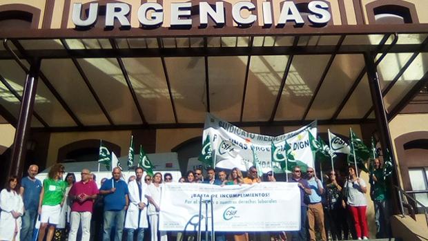 Sólo cuatro médicos para 300 pacientes en Urgencias del Hospital Civil en Málaga