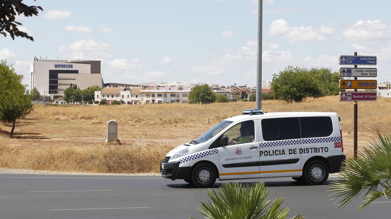 Un vehículo de la Policía Local