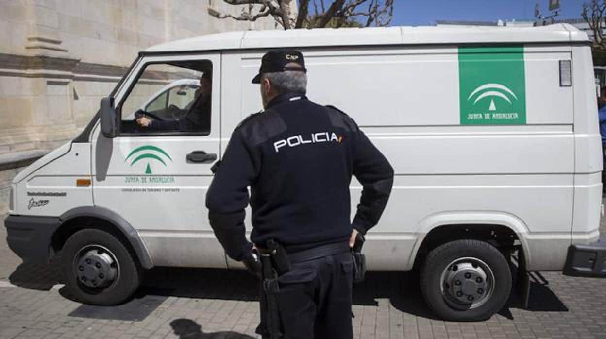 La Policía le pilló con una menor en un paraje de Málaga SUR