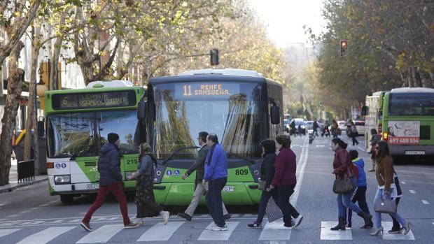 El Ayuntamiento de Córdoba persiste en quitar el tráfico privado de Ronda de los Tejares «cuanto antes»