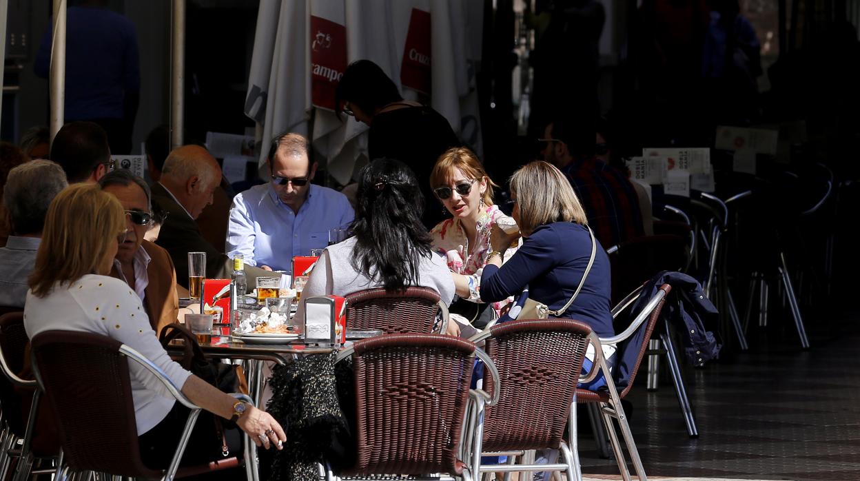 Veladores en la capital cordobesa