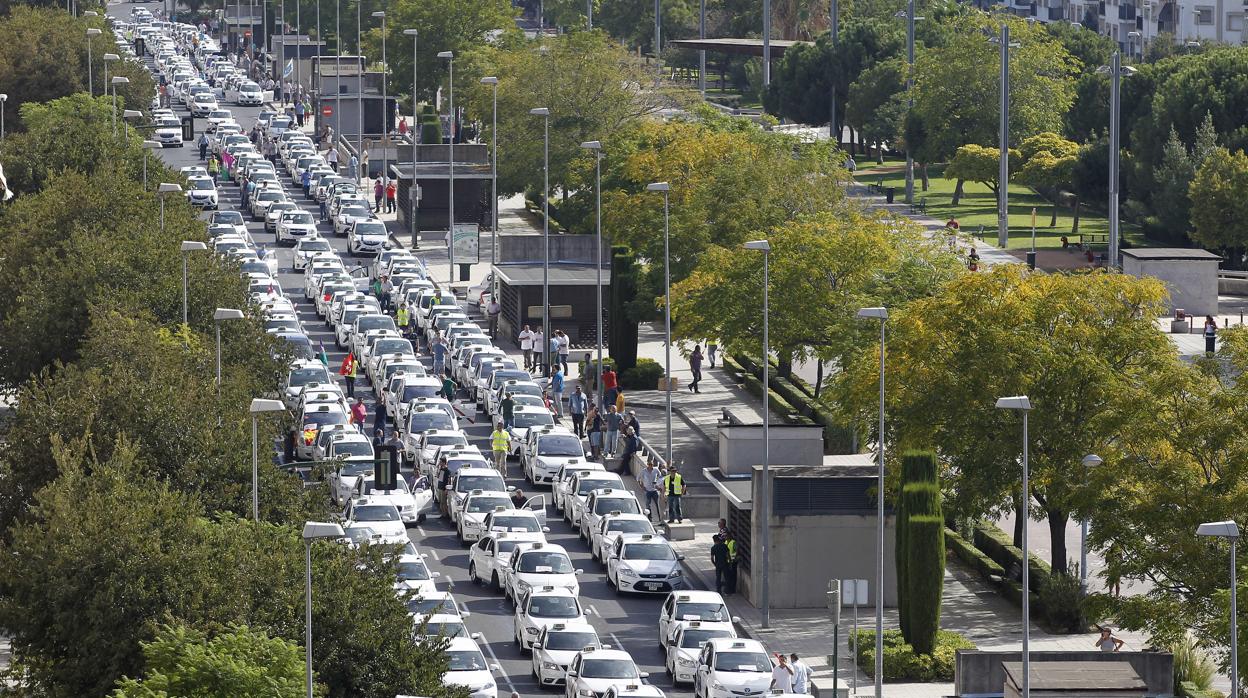 Protesta de los taxistas en Córdoba hace dos años