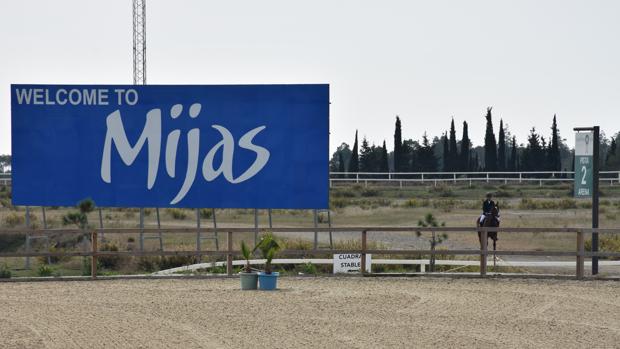 El templo de la hípica en la Costa del Sol no ve la luz