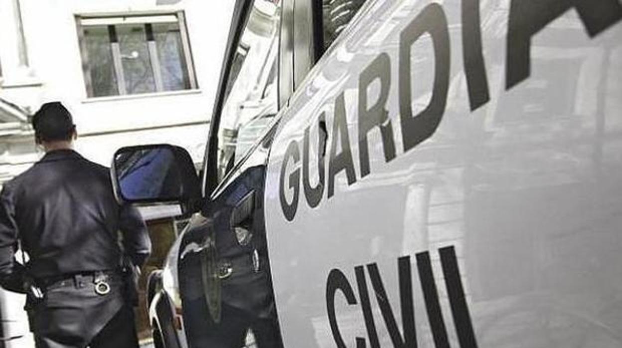 Ocho detenidos por la Guardia Civil en una guerra de bandas en Rincón de la Victoria