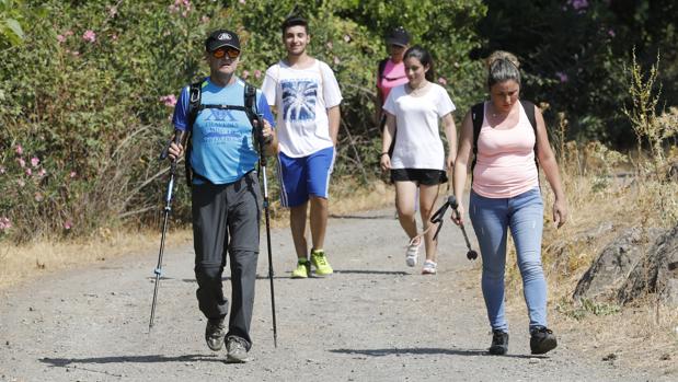 La familia del hombre desaparecido en Córdoba continúa buscando tras una primera batida «campo a través» sin éxito