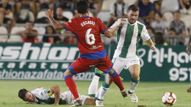 Córdoba CF | Las Palmas apuesta por De la Bella y descarta el fichaje de Javi Galán