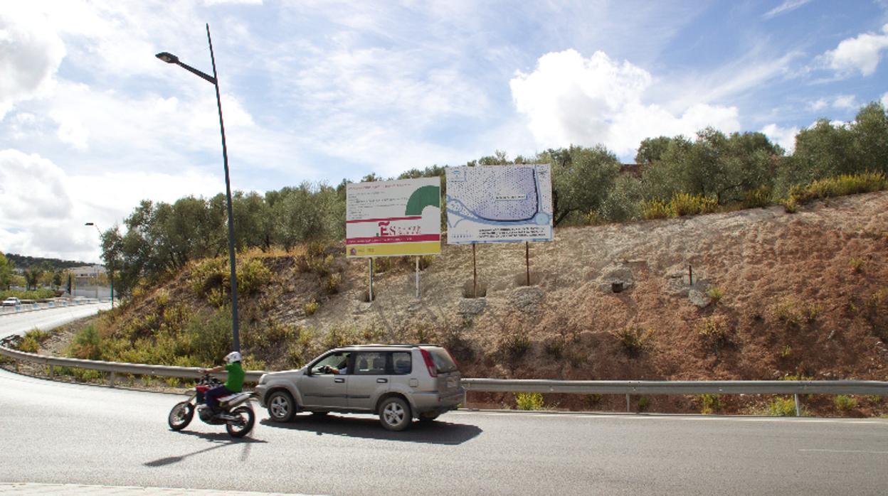 Terrenos donde se ha proyectado el Centro de Alta Resolución y Especialidades de Lucena (CARE)