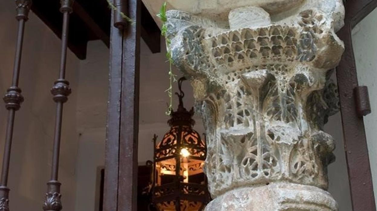 El capitel de Medina Azahara desaparecido en la calle Isaac Peral de Córdoba