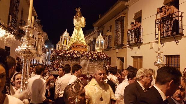 Así fue la histórica procesión del Calvario de Montalbán