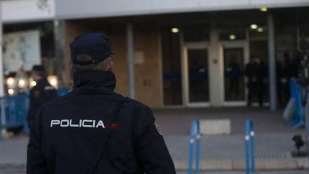 Detenido «in fraganti» cuando vendía hachís a un menor de 15 años en Málaga